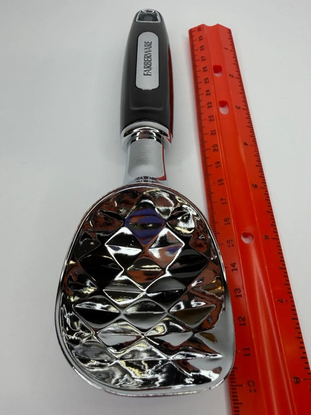 Farberware Black and Silver Diamond-Pattern Ice Cream Scoop
